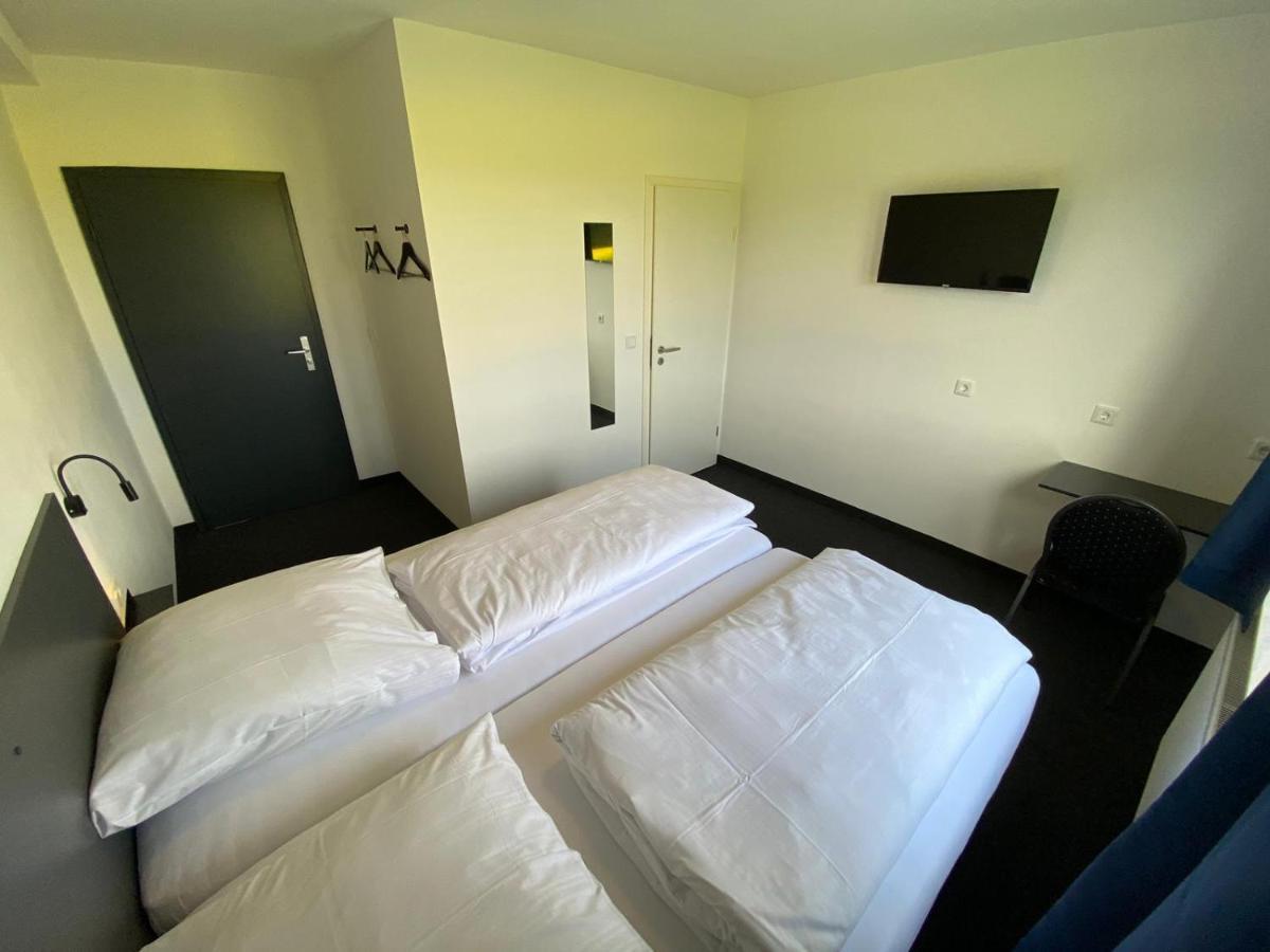 Zzzimple - Staffless & Self Check-In Hotel Pillig Eksteriør billede